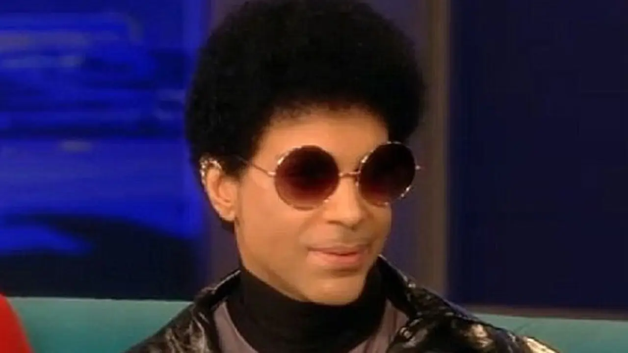 prince-luar-140129b.jpg