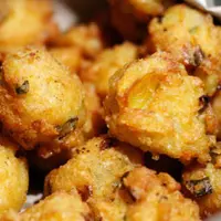 Jika bertandang ke Kota Kembang, jangan lupa mampir ke 5 wisata kuliner malam in, ya!