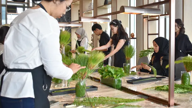 Rainforest Floral Workshop