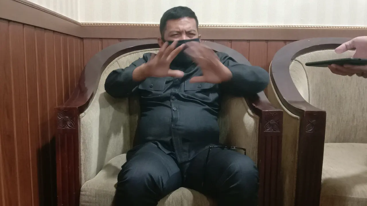 Ketua DPRD Banten Andra Soni