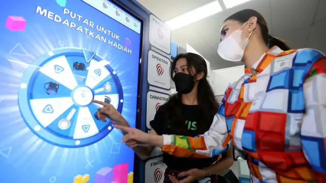 Anjungan MRT FIFGROUP Tingkatkan Literasi dan Inklusi Keuangan Masyarakat