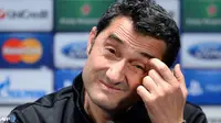 Menang Besar, Pelatih Valencia Tak Mau Busungkan Dada