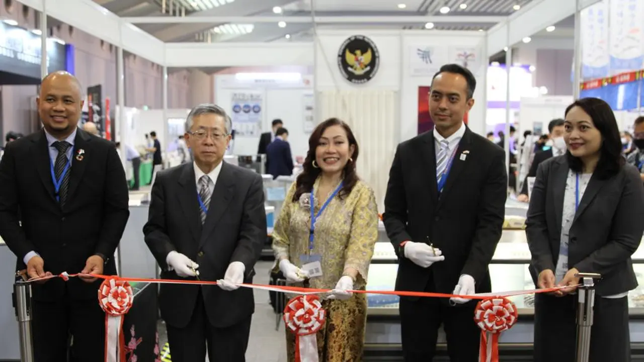 Seafood Show Osaka merupakan pameran produk perikanan terbesar di wilayah Kansai yang diikuti sekitar 400 importir maupun retailer yang berdomisili di Jepang (KJRI Osaka)