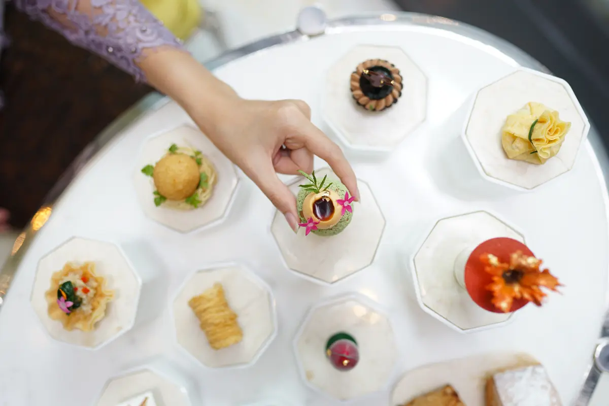 Sambut HUT Kemerdekaan Republik Indonesia ke 78, Four Seasons Hotel Jakarta Suguhkan Afternoon Tea dengan Rempah-Rempah