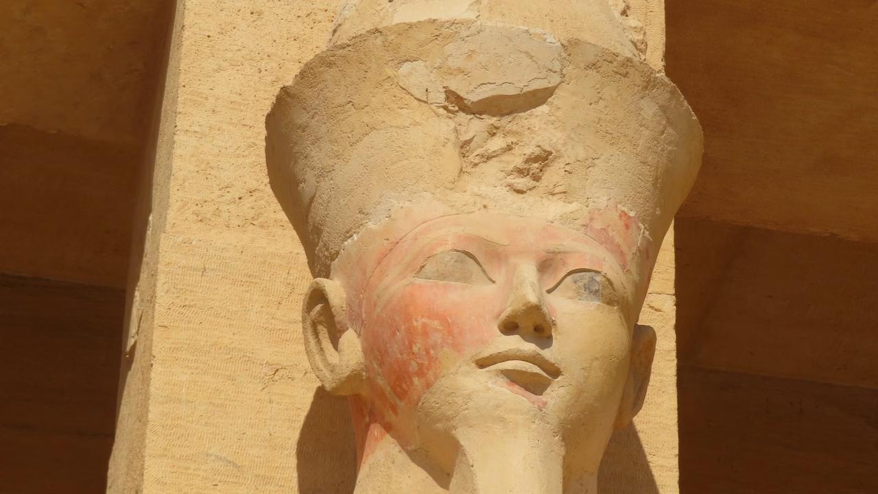 Temuan Buku Mantra Kuno Untuk Orang Mati