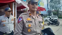 Kasatlantas Polres Garut Iptu Aang Andi Suhandi, menyatakan pengajuan pembuatan SIM terbaru wajib menyertakan BPJS mulai 1 Juli mendatang. (Liputan6.com/Jayadi Supriadin)