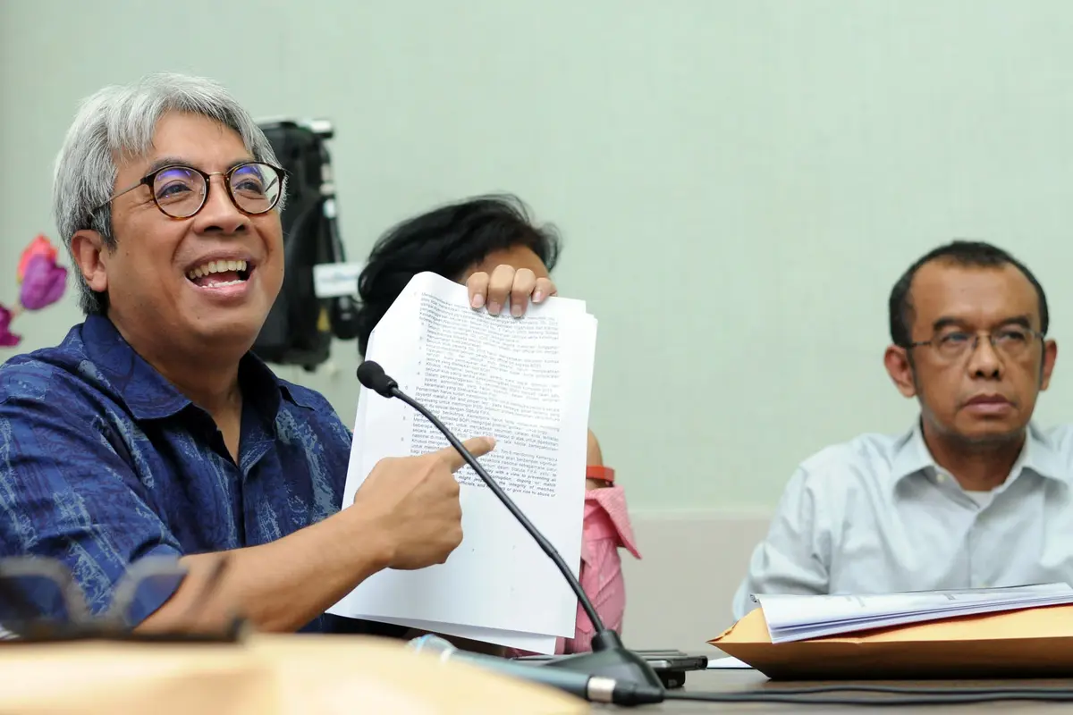 Tim Sembilan