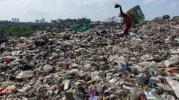 Tempat Pembuangan Akhir (TPA) Cipeucang di Tangerang Selatan, Banten disebut-sebut akan menjadi lokasi rencana pembangunan pembangkit listrik tenaga sampah (PLTSa) atau yang kini dikenal sebagai Pengolahan Sampah menjadi Energi Listrik (PSEL). (Kristianto Purnomo/AFP)