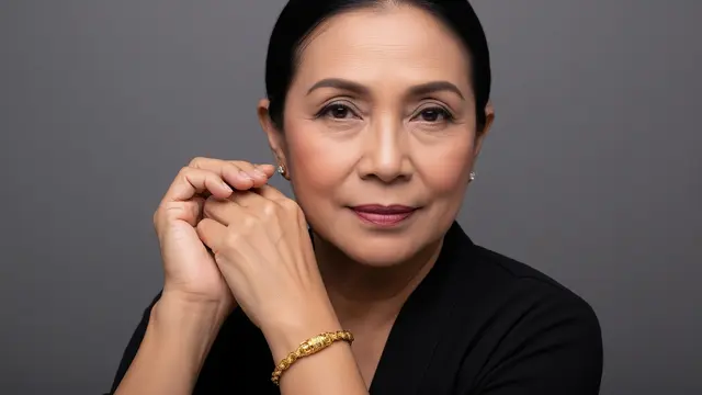 Gelang Emas Tali untuk Wanita Usia 50 Tahun ke Atas