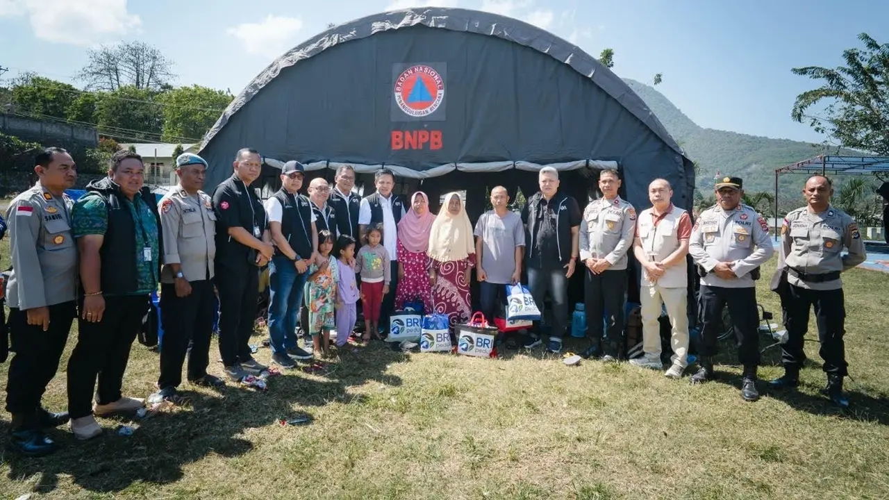 Direksi Turun Langsung, BRI Peduli Bangun 3 Posko Logistik dan 1 Dapur Umum di NTT