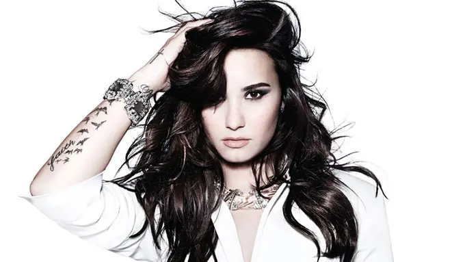 [Bintang] Demi Lovato