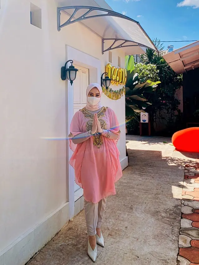 Pernah Dikabarkan Jadi Calon Istri Sule, Ini Potret Terbaru Pramugari Fany Kurniawaty