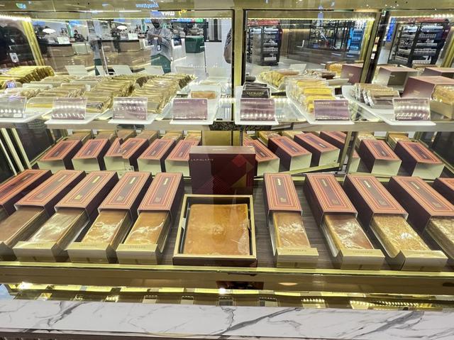 Lapis-Lapis. (Istimewa)