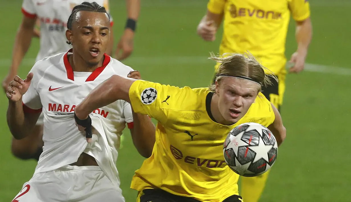 Erling Haaland. Striker Borussia Dortmund asal Norwegia berusia 20 tahun ini menjadi pencetak gol terbanyak Liga Champions musim ini dengan mencetak 10 gol dari 8 laga. Langkah Borussia Dortmund terhenti di babak perempatfinal usai kalah dari Manchester City. (AP/Angel Fernandez)