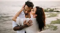 Jerinx SID Ditahan, Nora Alexandra Tak Bisa Berkata-kata
