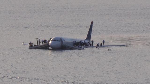 Kapten US Airways selamatkan 155 penumpang