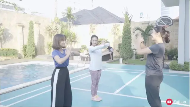 7 Momen Fuji Belajar Wushu Bareng Krisdayanti, Gerakannya Curi Perhatian