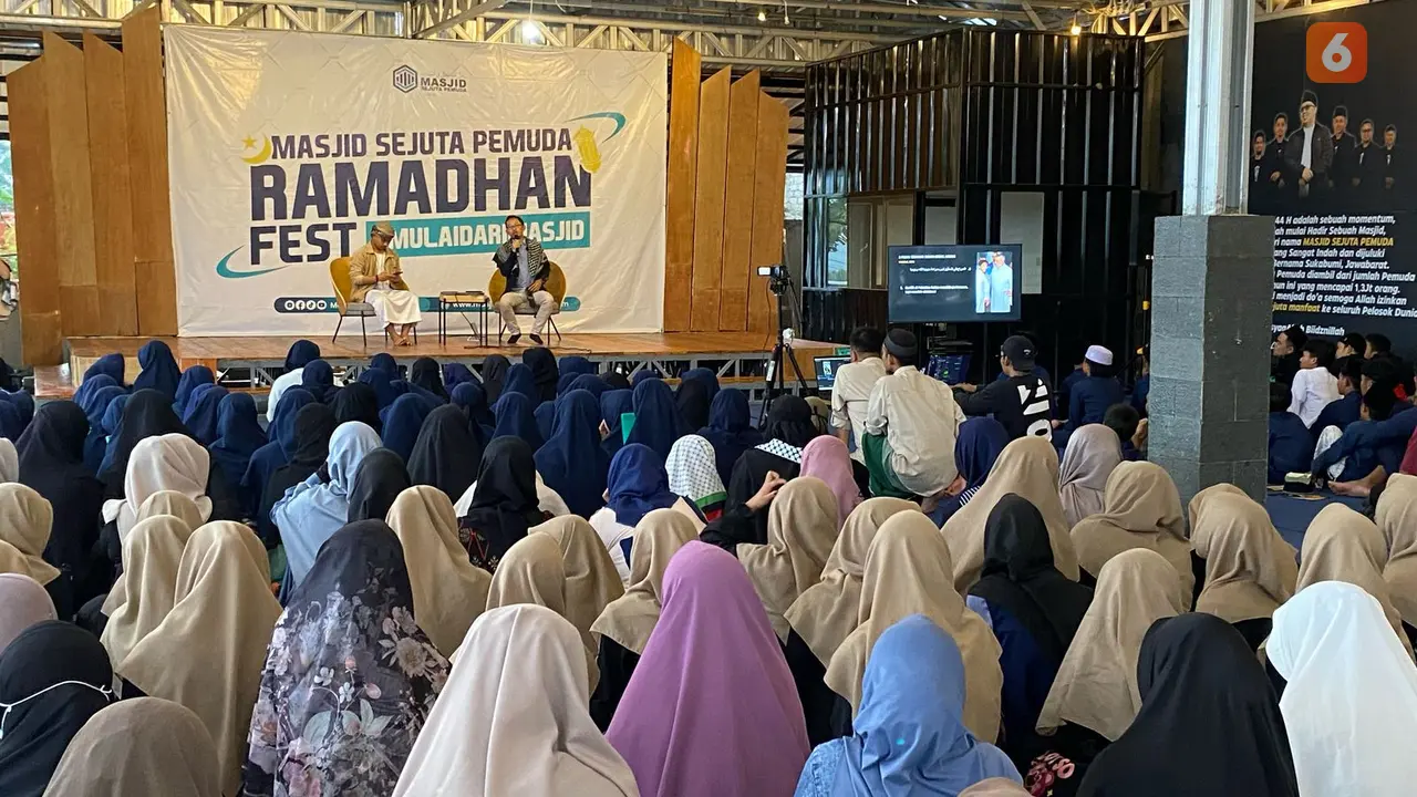 Kajian rangkaian kegiatan Ramadan di Masjid Sejuta Pemuda, Kecamatan Citamiang Kota Sukabumi. (Liputan6.com/Fira Syahrin).