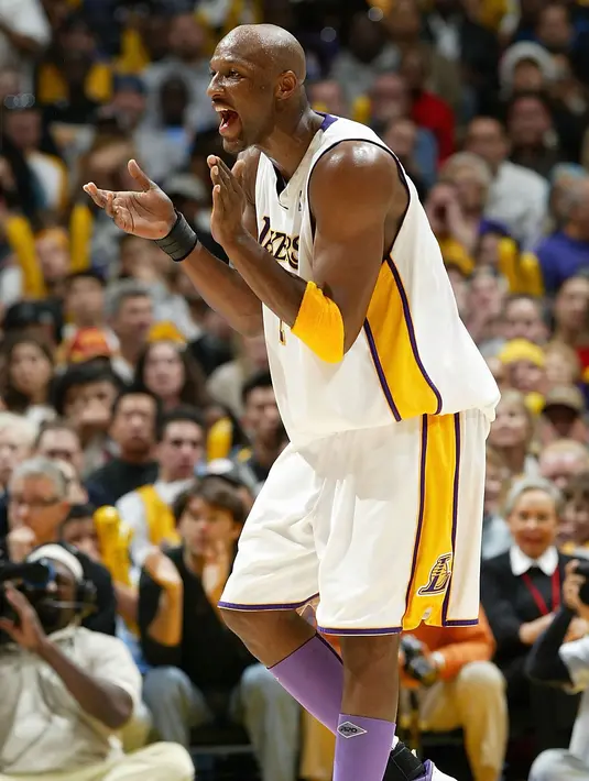 Lamar berhasil melewati proses rehabilitasi dan pengobatannya selama ini yang membuat kondisi kesehatannya pun semaik membaik. (AFP/Bintang.com)