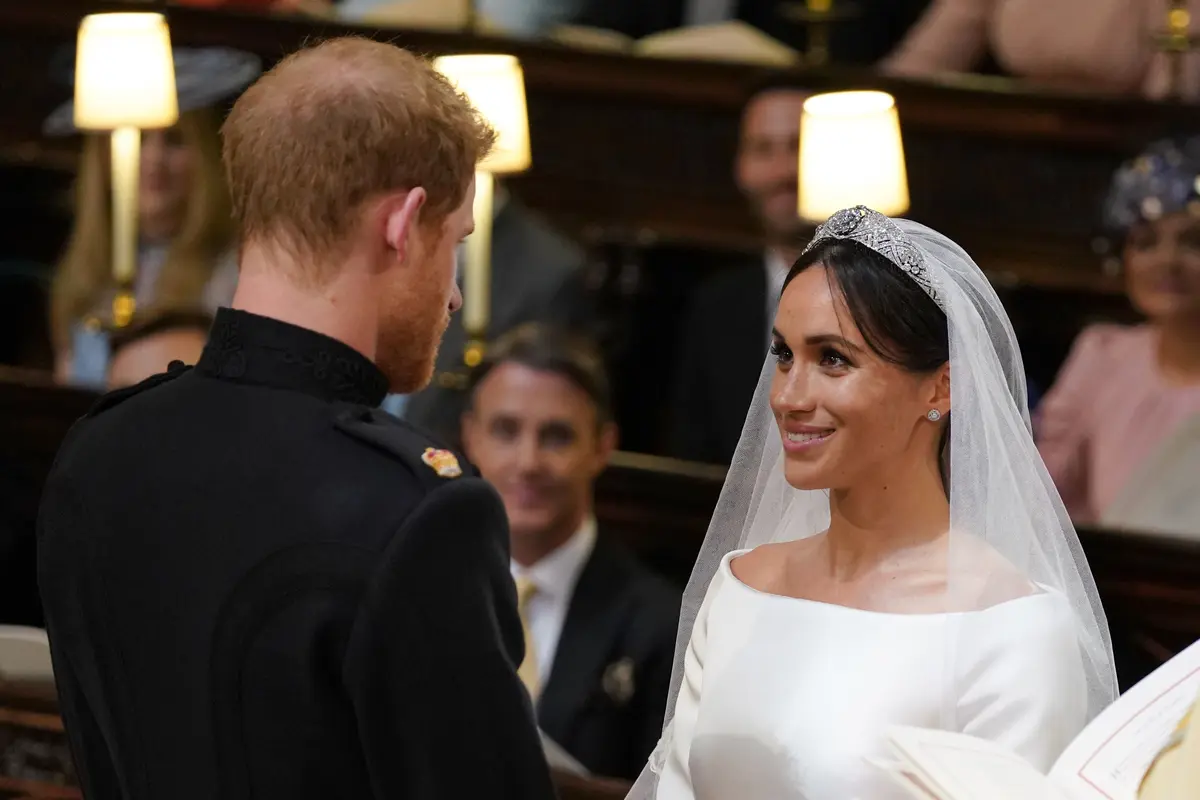 [Bintang] Meghan Markle - Pangeran Harry