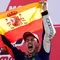 Pebala asal Spanyol Jorge Lorenzo dari tim Movistar Yamaha saat memengkan gelar juara dunia di  Valencia Grand Prix at Ricardo Tormo,Cheste,Valencia. (AFP Photo/Javier Soriano)