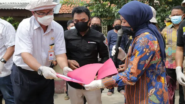 Berdayakan Korban PHK, Menaker Ida Modifikasi Program Padat Karya