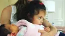 Dwayne Johnson dan Lauren Hashian sudah punya dua anak perempuan, yakni Jasmine, 3 tahun, dan Tiana, 16 bulan. (Liputan6.com/IG/@laurenhashianofficial)