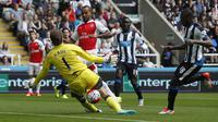 Newcastle United vs Arsenal (Reuters/Andrew Yates)