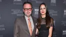 Kelahiran anak ke-2 tengah ditunggu pasangan David Arquette dan Christina Mclarty. Kabar itu terbukti dengan unggahannya saat anak pertama mereka sedang memegang foto USG calon bayi tersebut. (AFP/Bintang.com)