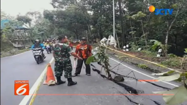 Penyebaran berita hoax yang ada di media sosial sangat menyesatkan informasi disaat sebagian warga Banten tertimpa bencana gempa