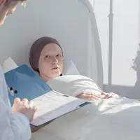 Benarkah Hipnotis Bisa Membantu Anak Penderita Kanker? (Photographee.eu/Shutterstock)