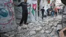 Puluhan warga Palestina menderita luka parah akibat peluru tajam akibat serangan militer Israel tersebut. (AFP/Zain Jaafar)