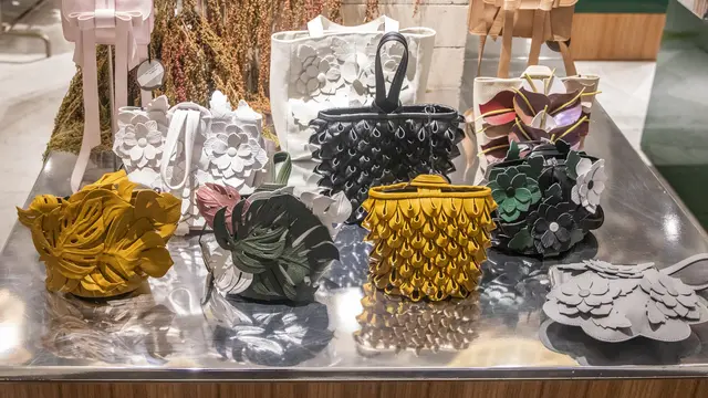 15 Brand Fashion Lokal Hadirkan Pengalaman Eksplorasi Bunga di Lumine Jakarta