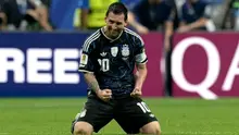 Penyerang Timnas Argentina bernomor punggung 10, Lionel Messi, merayakan kemenangannya setelah memenangkan pertandingan semifinal Piala Dunia 2026 antara Inggris dan Argentina di Stadion Atlanta, Atlanta, pada 16 Juli 2026. (JUAN MABROMATA/AFP)