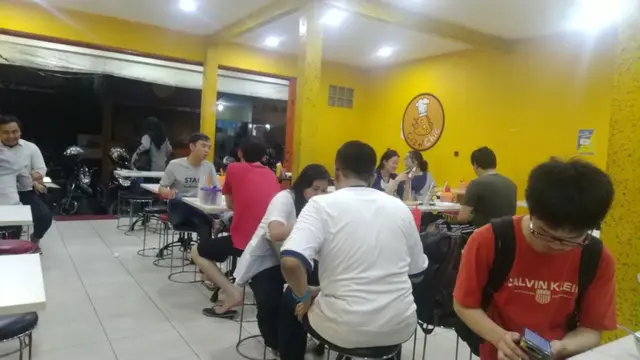 Kuliner Malam Jumat: Ciz n' Chic