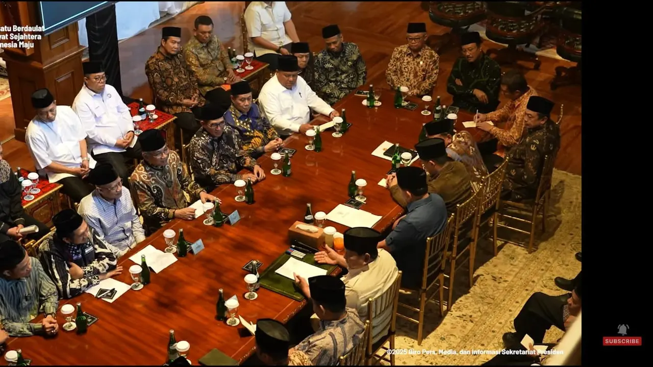 Presiden Prabowo Subianto mengundang 16 ormas Islam ke kediamannya di Hambalang, Bogor, Jawa Barat, Sabtu (30/8/2025).