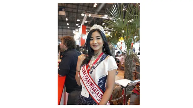 6 Potret Terbaru Banadhi Kurnia, Mantan Personel Cherrybelle yang Makin Memesona