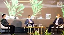 (ki-ka) Direktur Perdata Ditjen AHU Kemenkumham Santun Maspari Siregar, moderator Eko B. Supriyanto dan EVP Consumer Loans Bank Mandiri dan Ketua Indonesia Mortgage Bankers Association (IMBA) Ignatius Susatyo Wijoyo pada Indonesia Mortgage Forum (IMF) di Jakarta, (19/02/2021). (Liputan6.com/Pool)