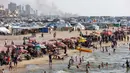 Diketahui sebelum perang Israel dan Milisi Hamas berkecamuk, warga Gaza memiliki tempat wisata satu-satunya yakni pantai yang menawarkan keindahan Laut Mediterania. (Omar AL-QATTAA/AFP)