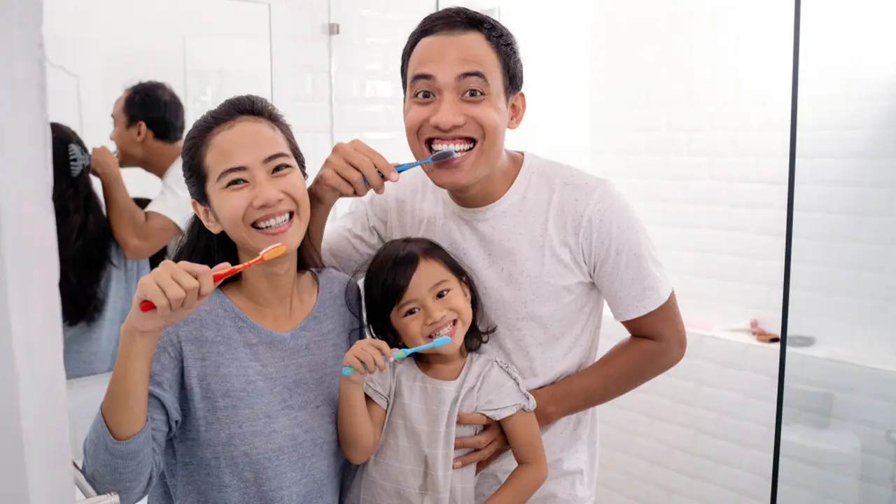 anak sikat gigi