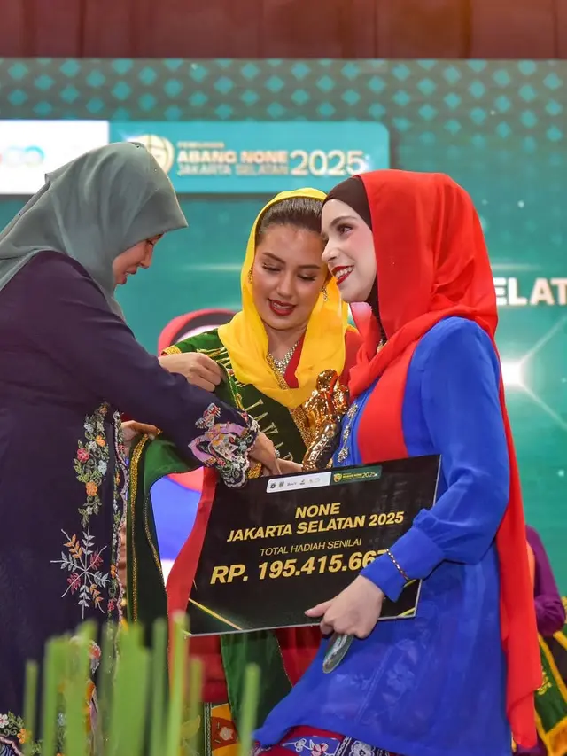 Isabel Azhari Putri Ayu Azhari Terpilih Menjadi None Jakarta Selatan. [@isabel.azhari]