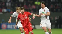 Banyak Peluang Terbuang, Augsburg-Liverpool Berakhir Tanpa Gol