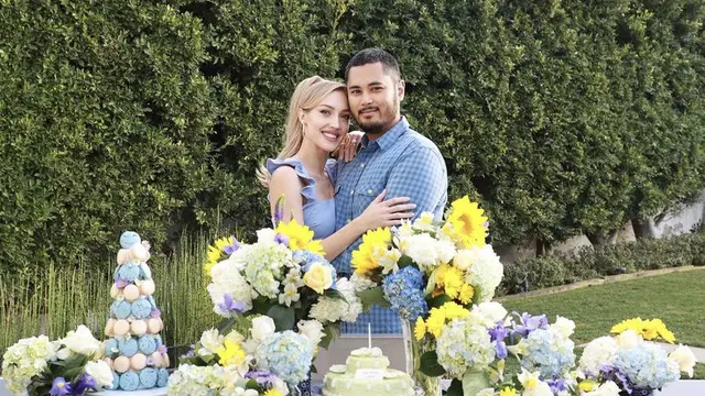 Potret Varsha Adhikumoro Menantu Bambang Trihatmodjo, Memesona Bak Barbie Kenakan Kebaya/@varshaadhikumoro