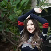 Sisca Kohl, yang awal mula dikenal karena konten-kontennya membuat makanan sendiri di dalam kamar. Awalnya, banyak orang penasaran mengapa dirinya tak pernah membuat konten soal makanan di dapur, yang membuat Sisca Kohl menunjukkan rumahnya yang sangat besar di dalam sebuah video singkat. Foto: Instagram.