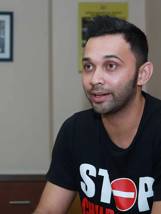 "Anak kan enggak bisa diawasi orang tua selama 24 jam. Di rumah sampai ada cctv, tapi tetap harus ada pengawasan orang tua," kata Teuku Zacky. (Deki Prayoga/Bintang.com)