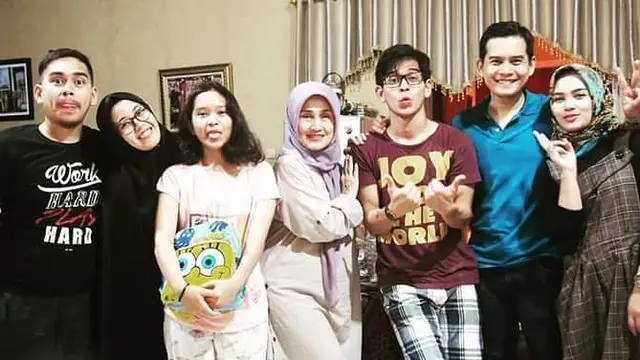 6 Potret Lawas Rangga Azof 'Samudra Cinta', Curi Perhatian