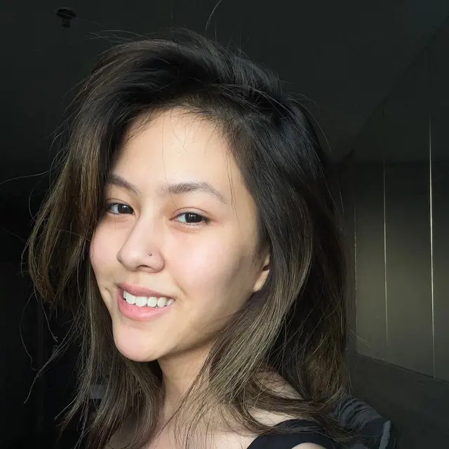 6 Potret Hasyakyla Utami Tanpa Makeup, Kantung Mata Terlihat Tapi Tetap Cantik