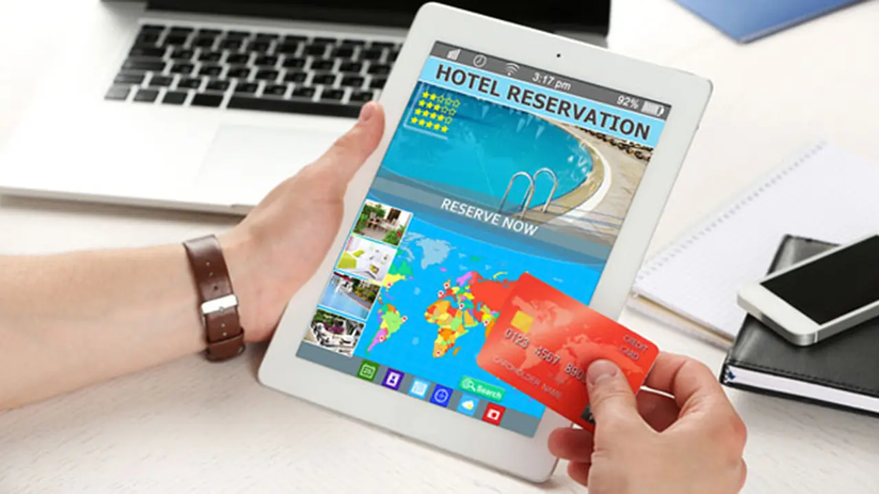 5 Mitos Salah Ketika Seseorang Pesan Hotel Secara Online