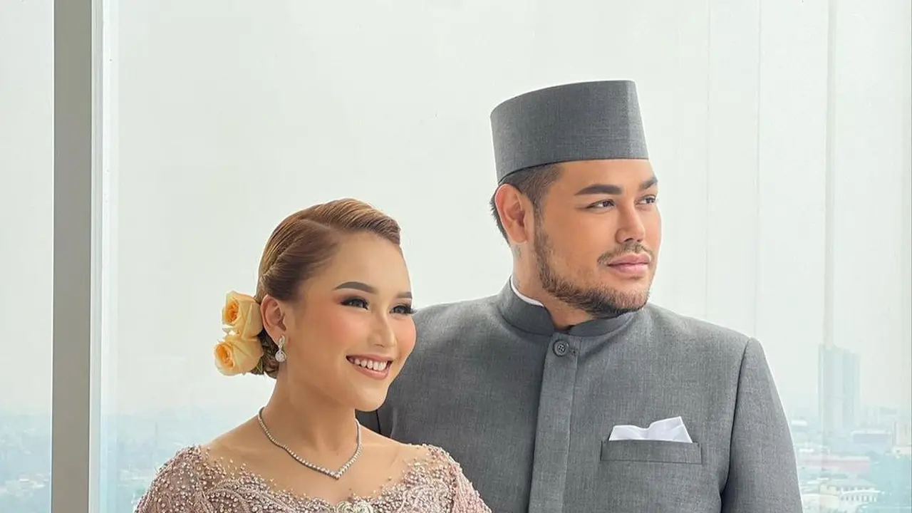 Potret 7 Seleb di Pernikahan Adik Ayu Ting Ting, Curi Perhatian