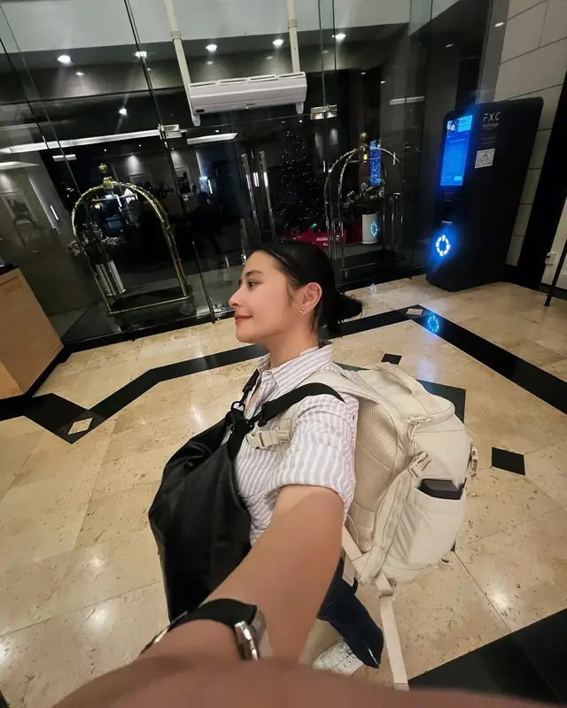 7 Potret Prilly Latuconsina & Omara Esteghlal liburan romantis 10 hari ala backpacker, resmi go publik